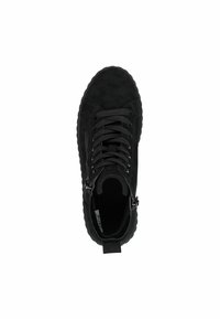 Schwarze Wildleder-Stiefelette mit strukturierter Oberfläche, Schnürsenkeln und seitlichem Reißverschluss; runde Spitze und Gummisohle mit Profil für besseren Halt.