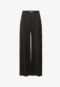 Vald, black