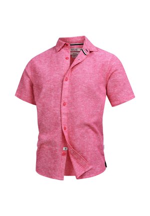 Men’s short-sleeve pink linen-blend button-up shirt with collar, partially unbuttoned, displayed on white background.