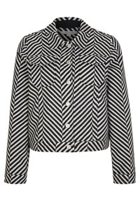 Stribet cropped denimjakke i sort og hvid med spids krave, knaplukning, brystlommer og lange ærmer. Struktureret stof.