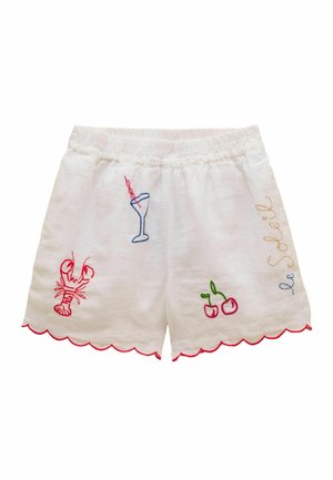 Weiße Shorts mit rotem gezacktem Saum, bestickt mit einem roten Hummer, blauem Cocktailglas, roten Kirschen und dem Text „le Soleil“.