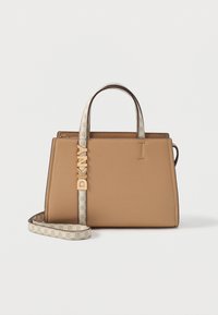 Sélectionné, beige