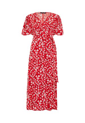 Robe enveloppante rouge avec un motif floral composé de fleurs blanches et roses. Conçue avec des manches courtes, un décolleté en V profond et une taille à lien.