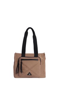 Bolso tote marrón con asas negras y un bolsillo delantero con cremallera que presenta tiradores de cremallera negros y un pequeño logo triangular.