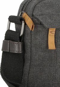 camel active AIR 19 CM - Bandolera - dark grey
