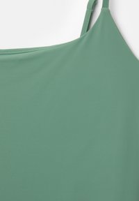 Thumbnail Image 4