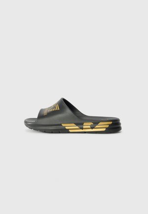 CRUSHER DISTANCE - Papuci de casă - black/gold-coloured