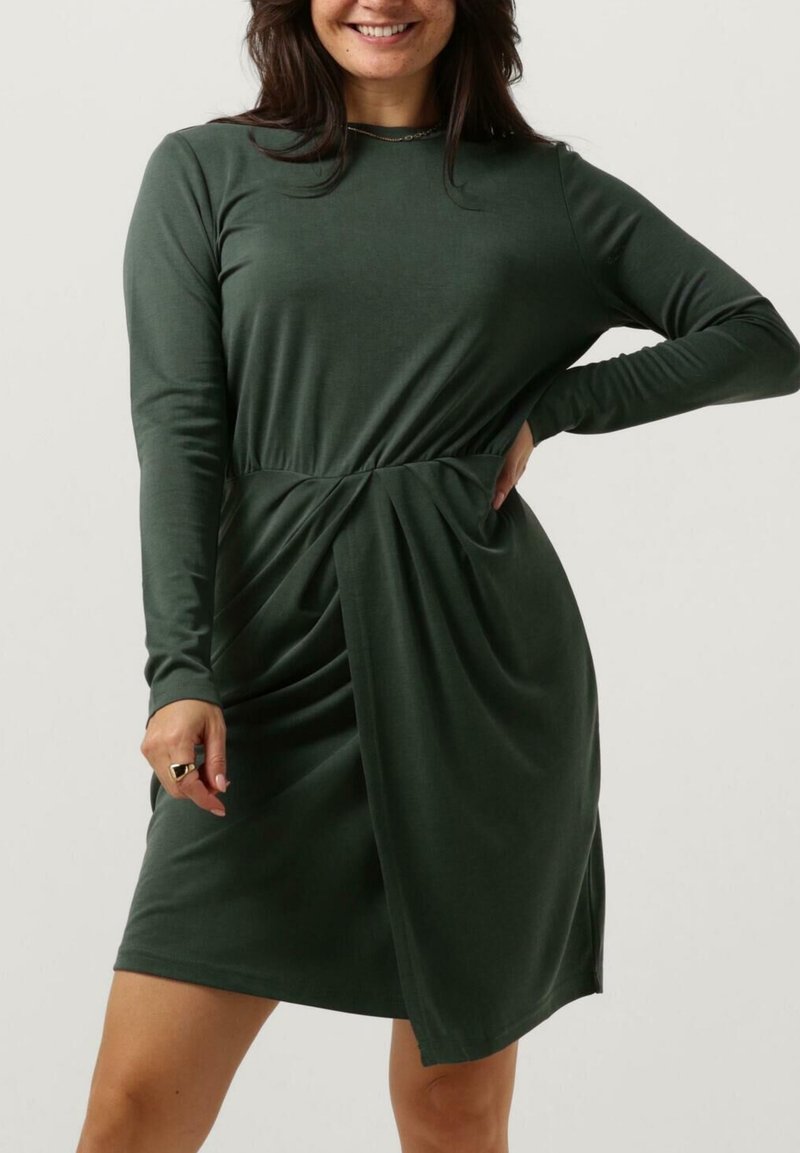 Minus Jerseyjurk groen Minus Jerseyjurk groen