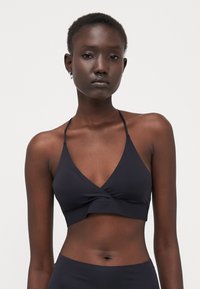 MAGIC Bodyfashion - DREAM CROSSOVER BRALETTE - Shapewear - black Miniatyrbilde 1
