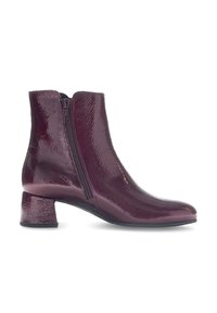 Burgunderfarbene patentierte Lederstiefelette mit quadrater Zehenpartie und mittelhohem Blockabsatz. Verfügt über einen seitlichen Reißverschluss und eine glänzende Oberfläche.