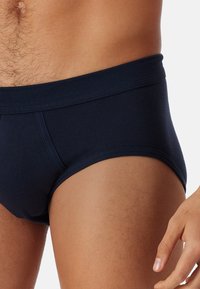 Schiesser 4ER PACK COTTON ESSENTIALS FEIN - Slip - blau