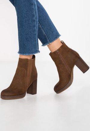 Botines bajos - brown