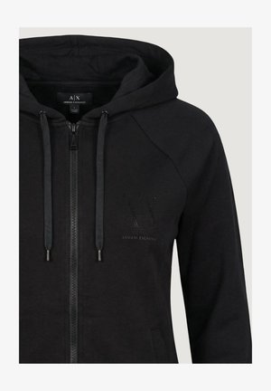 Sudadera negra con cremallera y cordones, logo "A|X Armani Exchange" en el pecho izquierdo en una impresión pequeña y sutil.