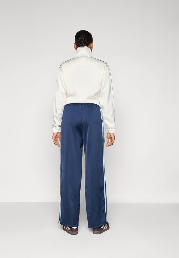 FEF - National team wear3