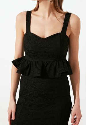 Linne - black