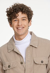 Lindbergh Camisa - sand