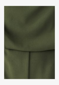 Niet geselecteerd, khaki