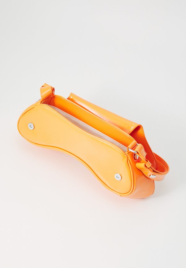 PLAY CROSSBODY - Handbag - orange peel3