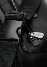 WITTCHEN OFFICE COLLECTION - Ledvinka - black