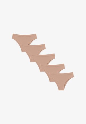 Cinque paia di mutandine da donna color nudo realizzate in tessuto morbido, con un design a taglio alto e morbidi elastici in vita.