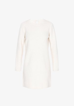 Strickkleid aus weichem weißem Stoff mit rundem Ausschnitt, langen Ärmeln und einem kleinen Verschlussdetail am Rücken.