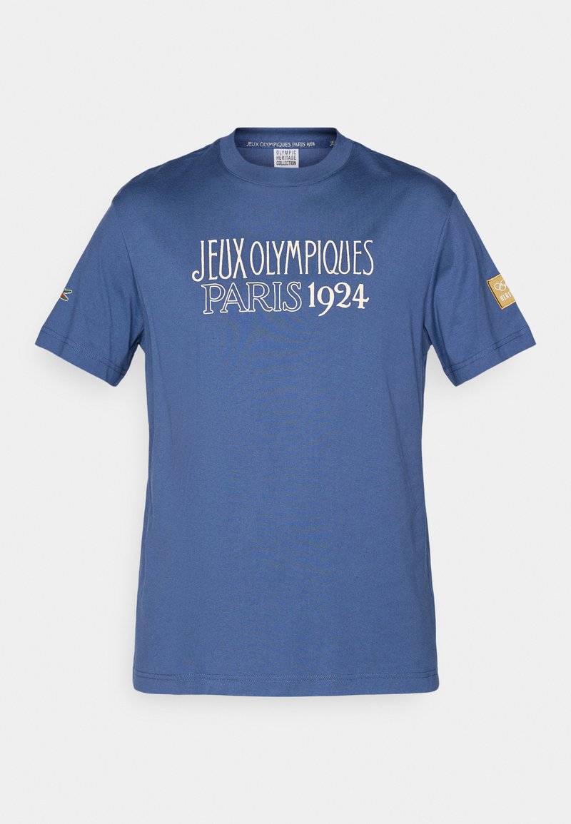T-shirt en coton bleu affichant le texte "JEUX OLYMPIQUES PARIS 1924" en blanc, col rond, manches courtes et détail du logo olympique doré.