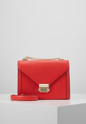 Skuldertasker - coral