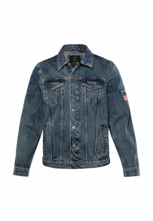 Jeansjacke in Mittelblau mit klassischem Kragen, zwei Brusttaschen und Knopfverschluss. Mit aufgesticktem Logo und einem Aufnäher der amerikanischen Flagge.