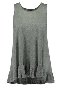 Ärmlös topp i silvergrön metallisk tyg, med en utställd nederkant med volanger och en glatt, lätt textur.