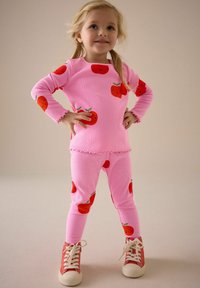Non selezionato, pink apple character