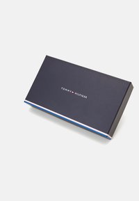 Tommy Hilfiger DISTINCT - Lompakko - faded ink