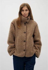 ROGOLIO - Winter jacket - dusty sand