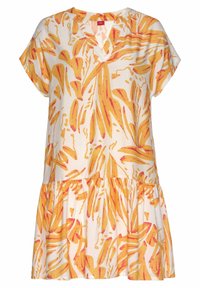 Kurzes Kleid mit V-Ausschnitt, das eine weiße Grundfarbe und gelb-orange Blattmuster aufweist, ergänzt durch einen gerafften, gestuften Saum.