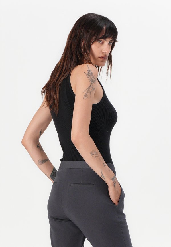 SANDRAS  - Trousers - gray2