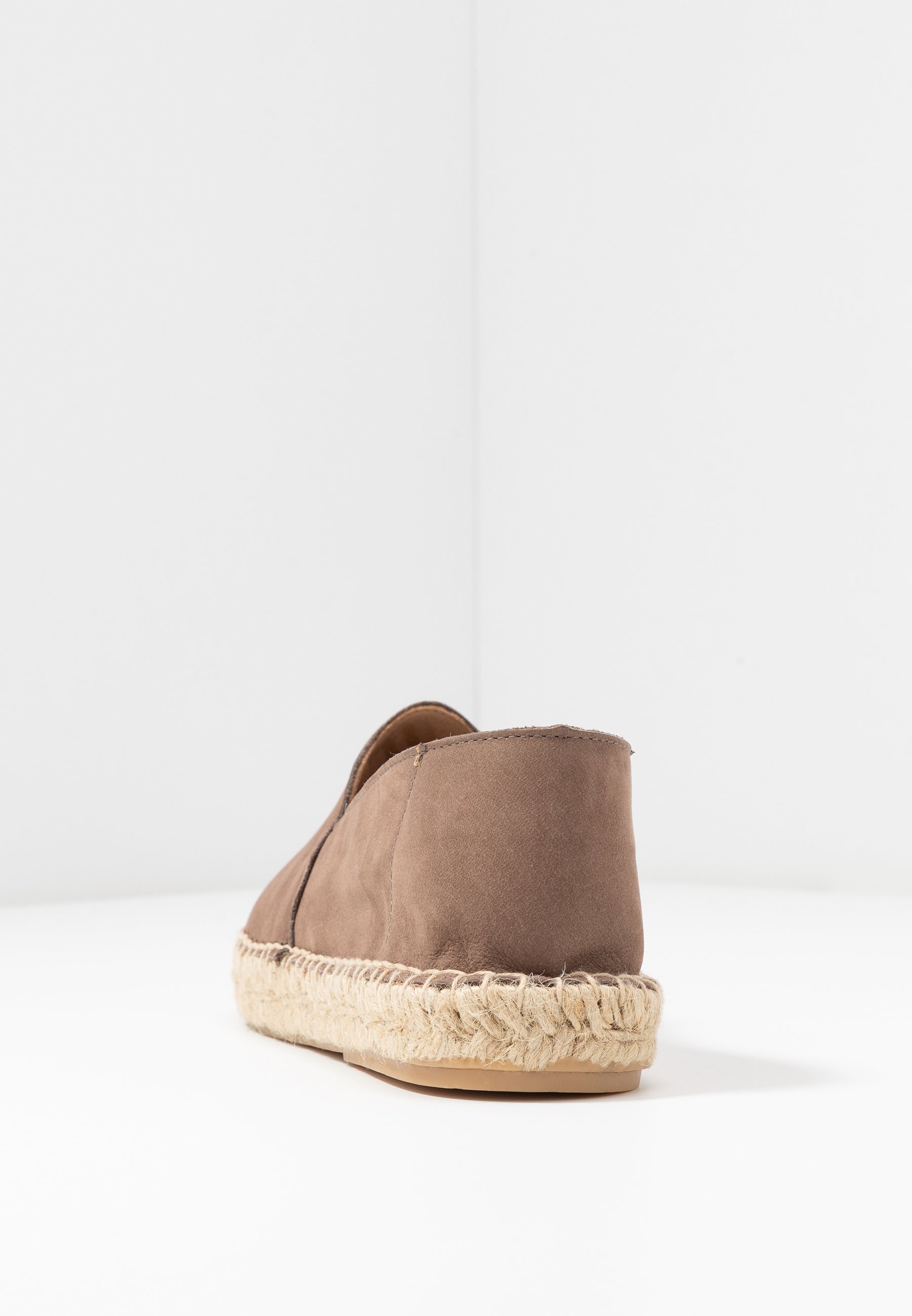 Bianco ESPADRILLES KLASSISCHE - Loafers - light brown Bianco ESPADRILLES KLASSISCHE - Loafers - light brown
