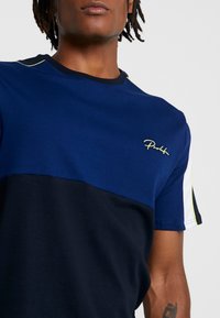 River Island Jednoduché tričko - dark blue