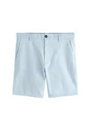 Lyseblå herreshorts med bæltestropper, forreste knap, lynlås og sidelommer på hvid baggrund.