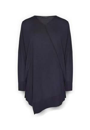 Langærmet navyblå tunika med asymmetrisk underkant og V-hals, med diskret diagonal sømdetalje foran.