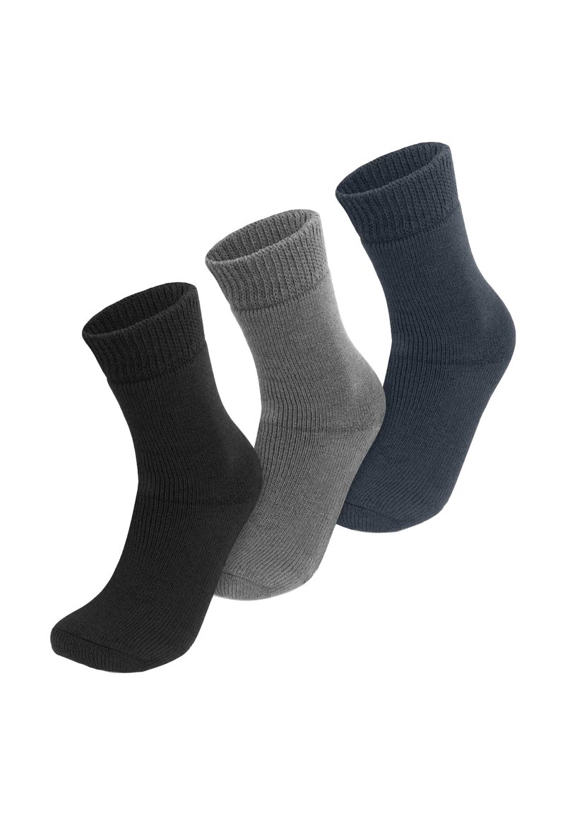 Drei Paar Sportsocken in Schwarz, Grau und Dunkelblau. Hergestellt aus geripptem Strickmaterial mit gepolsterter Sohle und elastischen Bündchen.