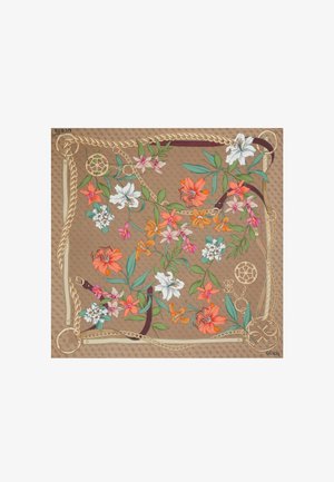 Sciarpa di seta stampata con vivaci disegni floreali in arancione, rosa e bianco su uno sfondo marrone, accentuata da dettagli in catena dorata.