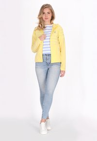 Schmuddelwedda Let jakke / Sommerjakker - yellow