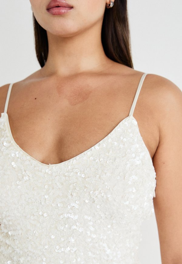 YASMIRA STRAP TRAIN DRESS CELEB - Occasion wear - gardenia2