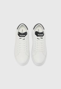 Valentino JUMP - Joggesko - white/black