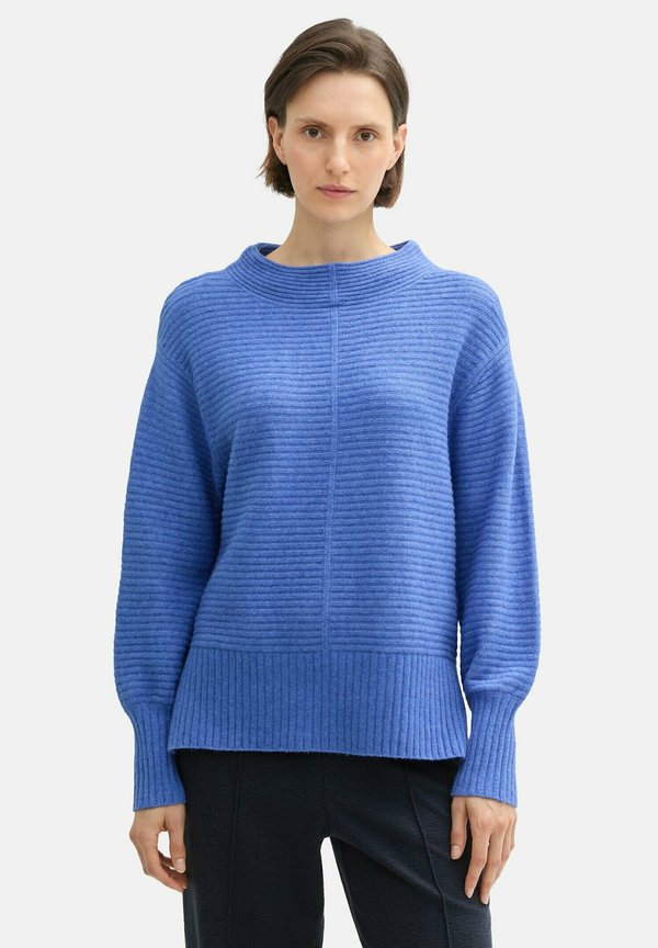 MIT STEHKRAGEN - Strickpullover