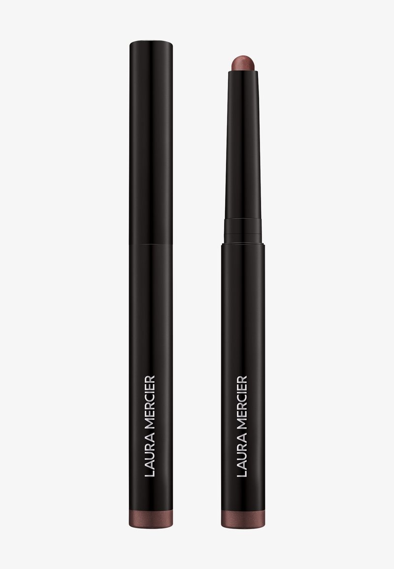 Lippencil mit einem ausziehbaren Design. Schwarze Hülle mit weißem Text; gedämpfter mauvefarbener Stift. Glatte Textur und konische Form für präzise Anwendung.