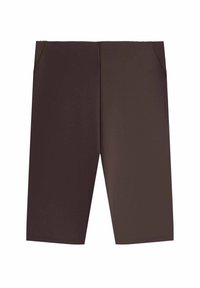 Short marron jusqu'aux genoux avec poches latérales et un design simple et ajusté, présenté sur fond blanc.