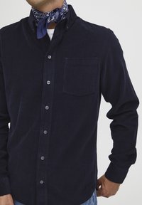 Casual Friday ÜBERGANGS ANTON - Chemise - dark navy