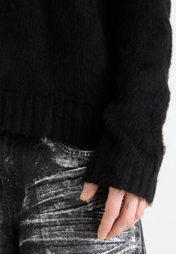 HOODED JUMPER - Hoodie2