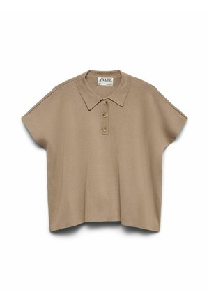 Polo en maille beige à manches courtes avec trois boutons et un col pointu, étiqueté AWARE.