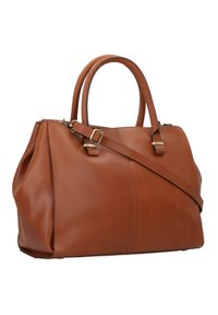 Bruine leren handtas met dubbele afgeronde handvatten, een verstelbare schouderband, verticale naden en een subtiele glans. Accenten van goudkleurig beslag.